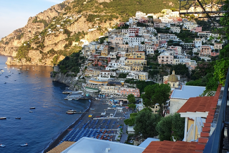 Transfert privé de Naples à Positano sur la côte amalfitaine ou retourtransfert à positano