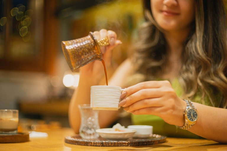⭐ Taller de elaboración de café turco y adivinación del futuro