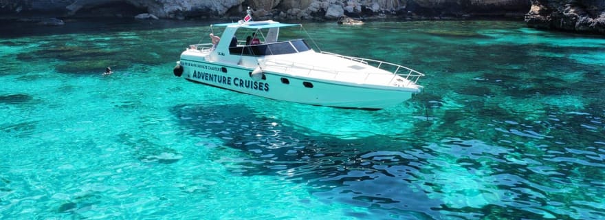 Au départ de Sliema : Location de bateau privé pour Comino et Gozo