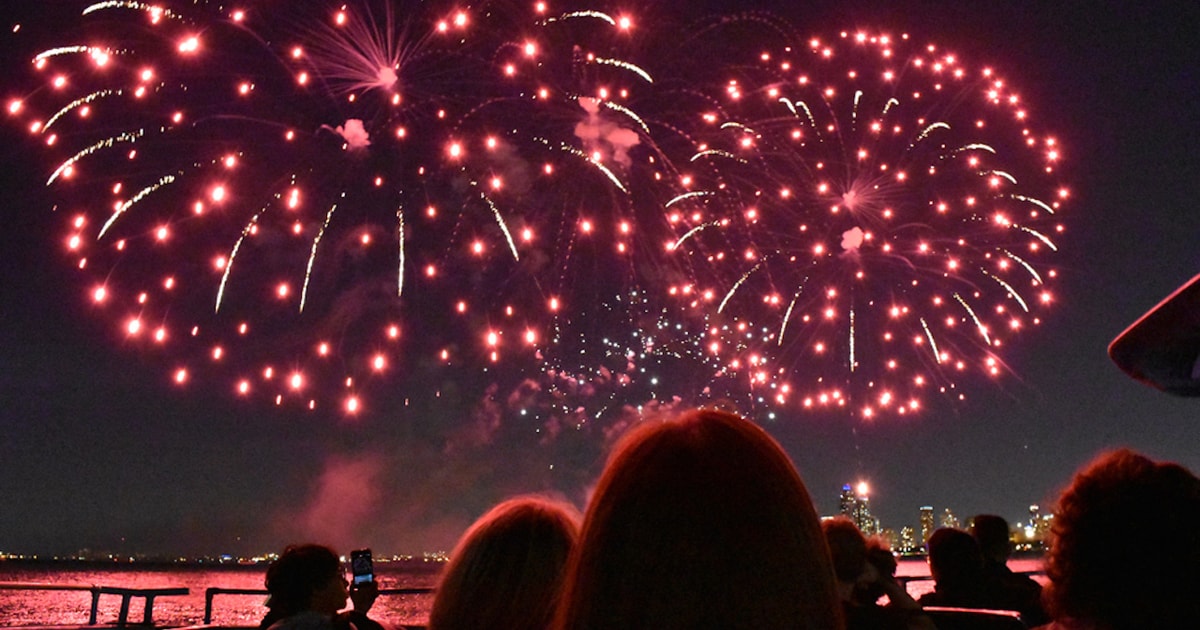 Chicago Crucero veraniego de fuegos artificiales con gafas 3D y música