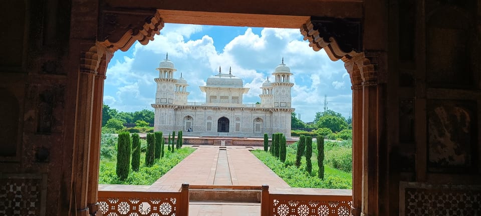 Reserva Una Excursi N Privada Al Amanecer Del Taj Mahal En Coche Desde