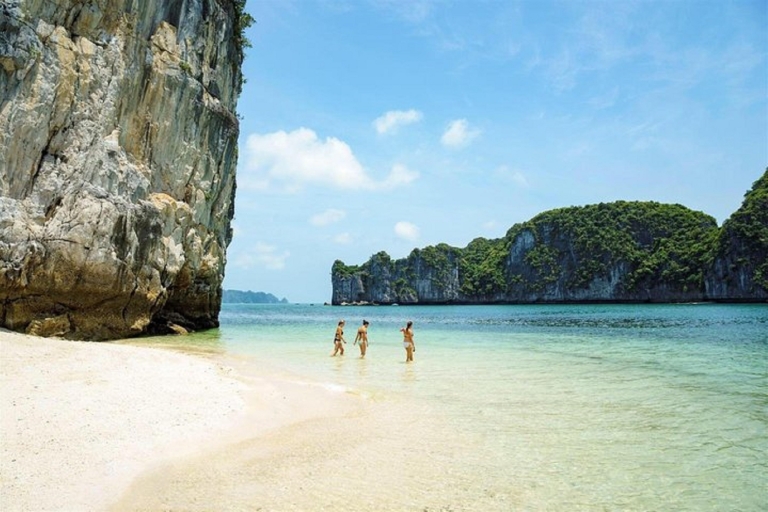 Full Day Halong Bay - Titop Island, Sung Sot Cave, Luon Cave Standard Option