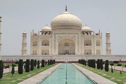 Majestic Taj Mahal Agra Overnight Tour from Delhi Standard Option