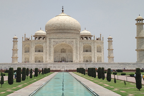 Majestueuze Taj Mahal Agra nachttour vanuit DelhiStandaard Optie