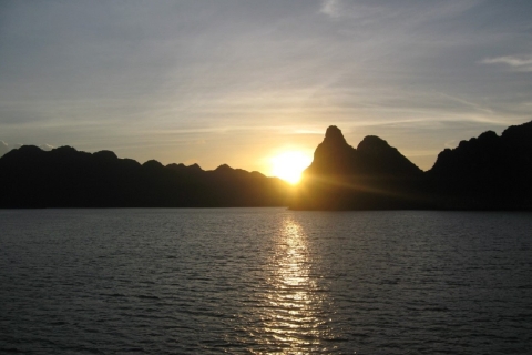 3-daagse Bai Tu Long Bay-cruise, grot, kajakken, zwemmen