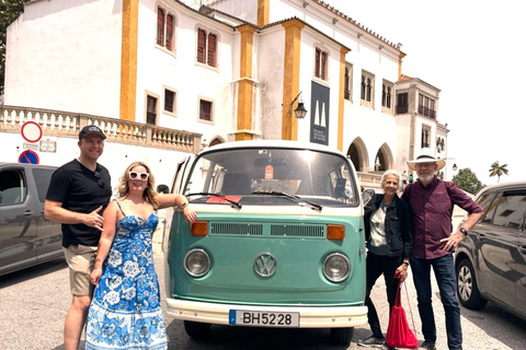 Desde Lisboa: Excursión de un día a Cascais en un VW de época