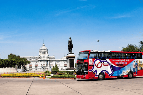 Bangkok: Tour notturno a piedi di Chinatown e tour in autobus Hop-on Hop-off