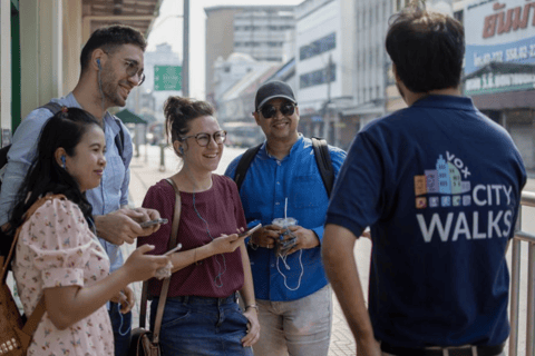 Bangkok: Chinatown Night Walking Tour und Hop-On/Hop-Off-Bustour