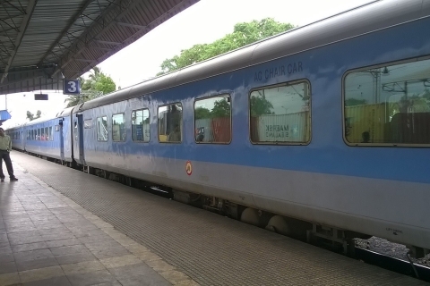 Excursión de día completo a Agra y Fatehpur Sikri en el Shatabdi Express