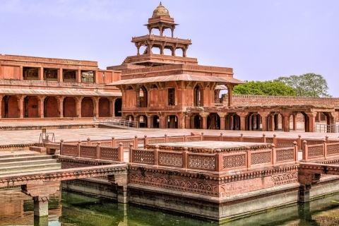 Excursión de día completo a Agra y Fatehpur Sikri en el Shatabdi Express