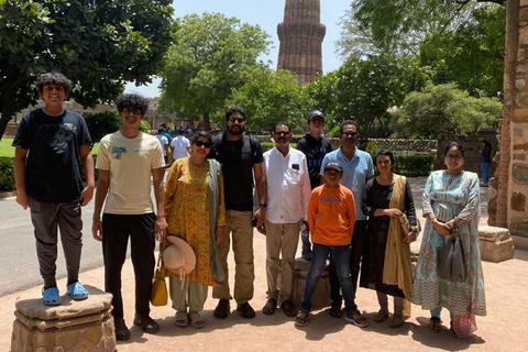 Delhi : Excursion privée d'une journée à Old Delhi et New DelhiVisite avec voiture et guide uniquement