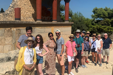 Knossos Palace Guided Walking Tour (Without Tickets)