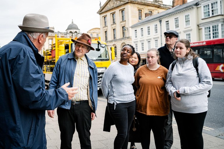 Oxford: Historic Pubs & Taverns Guided Walking Tour