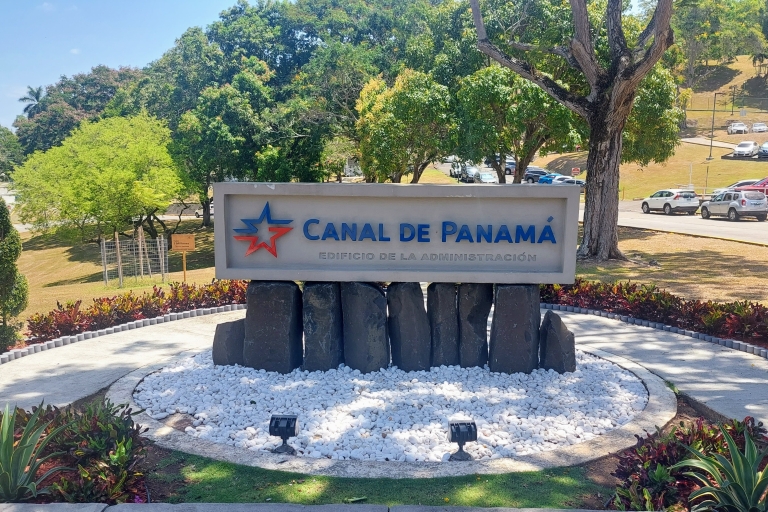 Visite privée et personnalisée d'une demi-journée du canal de Panama et de la ville