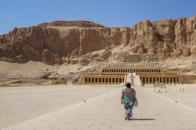 Luxor: orilla oeste, efdu Visita guiada privada, almuerzo, Felucca