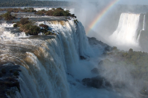 Tagestour zu den brasilianischen und argentinischen Wasserfällen (am selben Tag).
