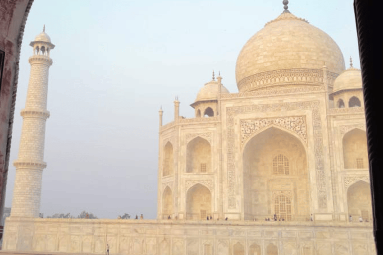 Sunrise Taj Mahal Tour from Delhi by CarSunrise Taj Mahal Tour from Delhi