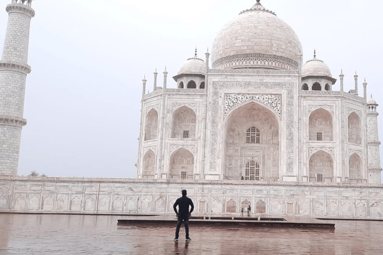 Sunrise Taj Mahal Tour from Delhi by CarSunrise Taj Mahal Tour from Delhi