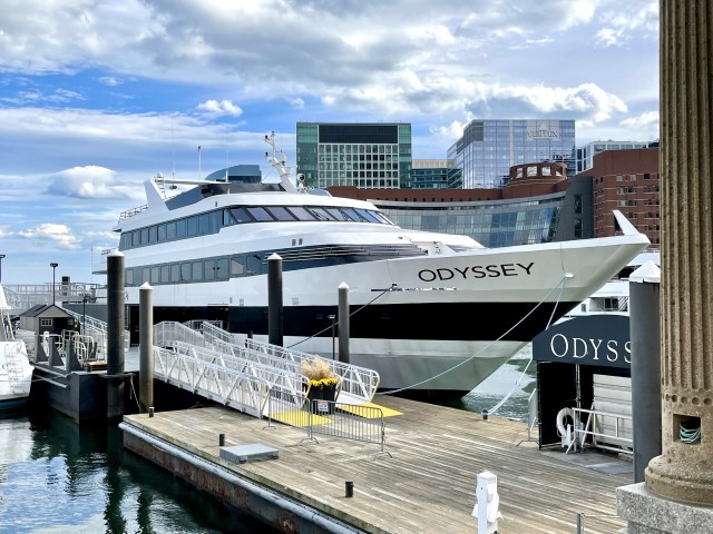 Visit Boston Harbor Gourmet Brunch or Dinner Cruise in Amsterdam
