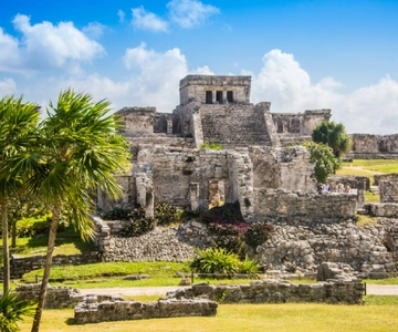 Tulum: Archaeological Site Guided Walking Tour