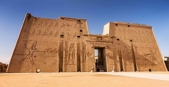 Luxor: Edfu, Kom Ombo, Abu Simbel Private Tour & Eintrittsgelder