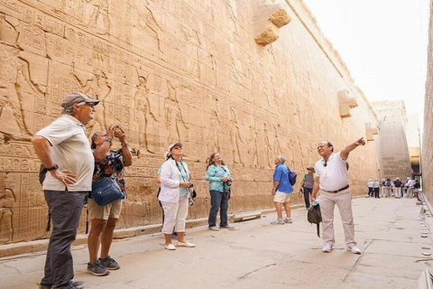 Z Luksoru: Prywatna wycieczka z przewodnikiem po Edfu, Kom Ombo, Abu Simbel