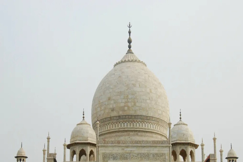 Delhi: Taj Mahal & Agra Fort Tour am selben Tag mit LuxuswagenPrivatwagen mit Fahrer, Eintritt, Reiseleiter und Mahlzeiten