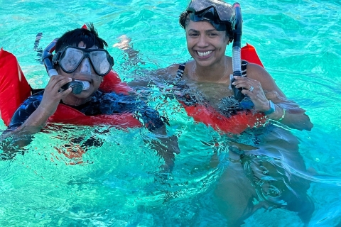 Beste rondleiding! Drie haltes - snorkelenAll-inclusive: snorkel- en strandtour bij Rose Island Reef