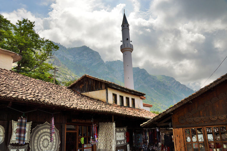 Tour privato di 4 giorni in Albania da nord a sud