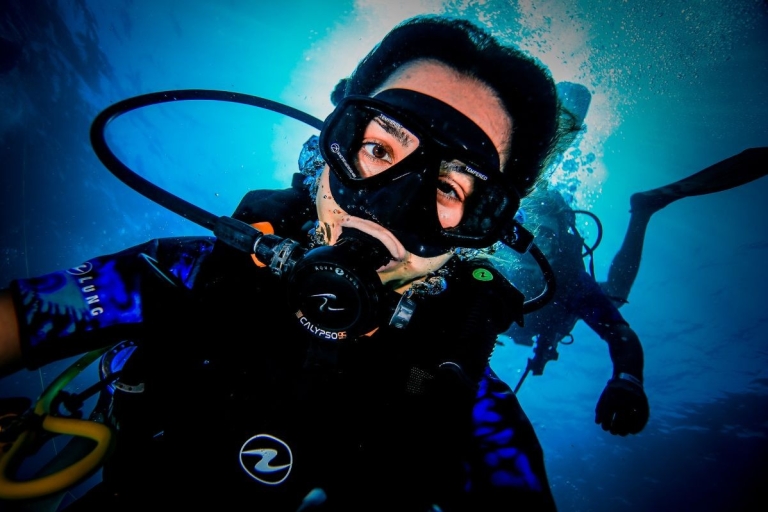 Scuba Diving Certification Kurs: 2 Tage in Maroma BeachTaucherbegleiter auf dem Boot