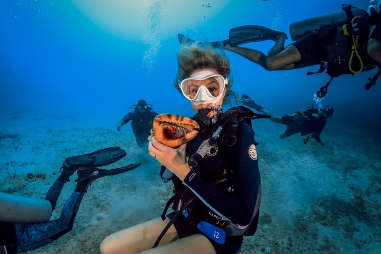 Scuba Diving Certification Kurs: 2 Tage in Maroma BeachTaucherbegleiter auf dem Boot