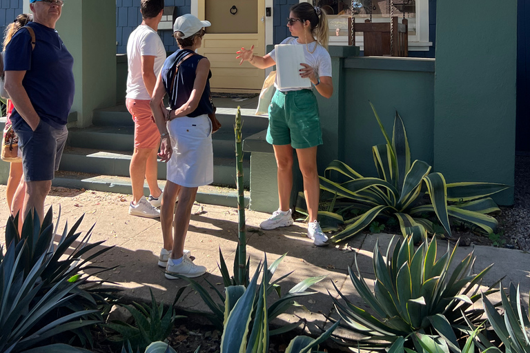 Venice Beach : French guided walking tour Discover Venice Beach, Bohemian walk along the ocean