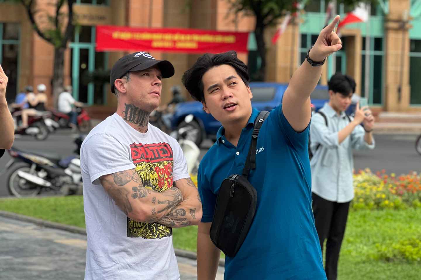 Ho Chi Minh: City Highlights Guided Walking Tour - Group Tour
