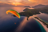 Fethiye, Tandem Paragliding Erfahrung mit Hotel Pickup - Hizvo