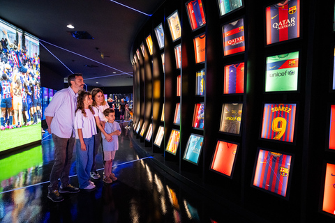 Barcelona: FC Barcelona Museum "Barça Immersive Tour" Ticket