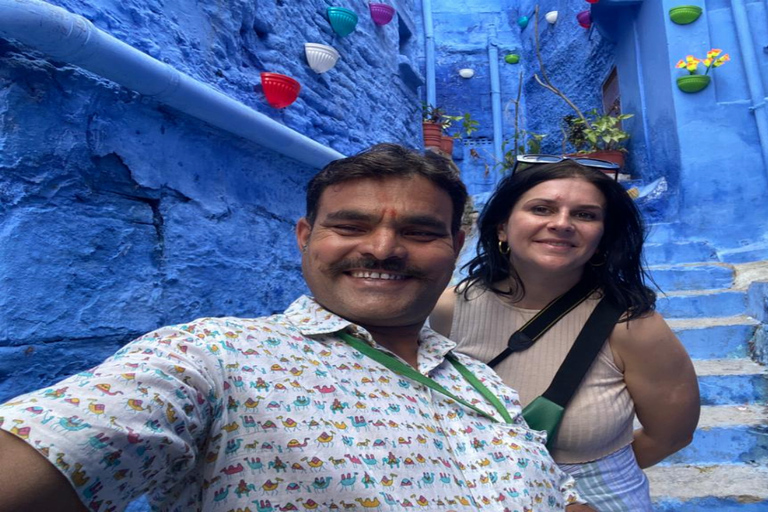 Tour de la ciudad azul de Jodhpur con guía localExcursión a pie por la Ciudad Azul de Jodhpur con guía local