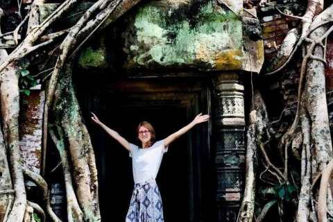 Ab Siem Reap: Koh Ker & Beng Mealea Tempel TourTransfer im geteilten Luxus-Minivan