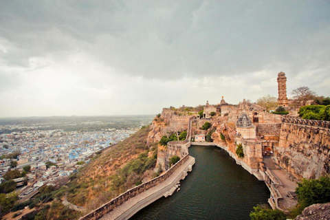 Excursion d'une journée au fort de Chittorgarh à partir d'UdaipurVisite avec chauffeur