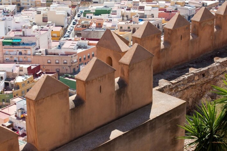 Almeria : Visite privée personnalisée avec un guide local8 heures de visite à pied