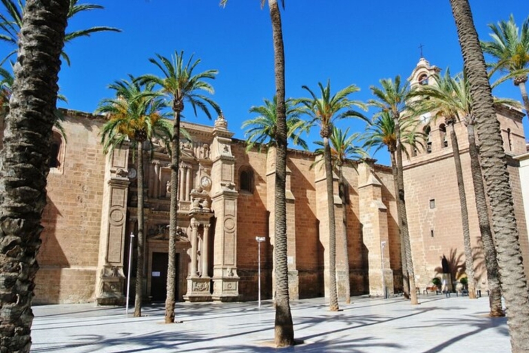 Almeria : Visite privée personnalisée avec un guide localVisite à pied de 2 heures