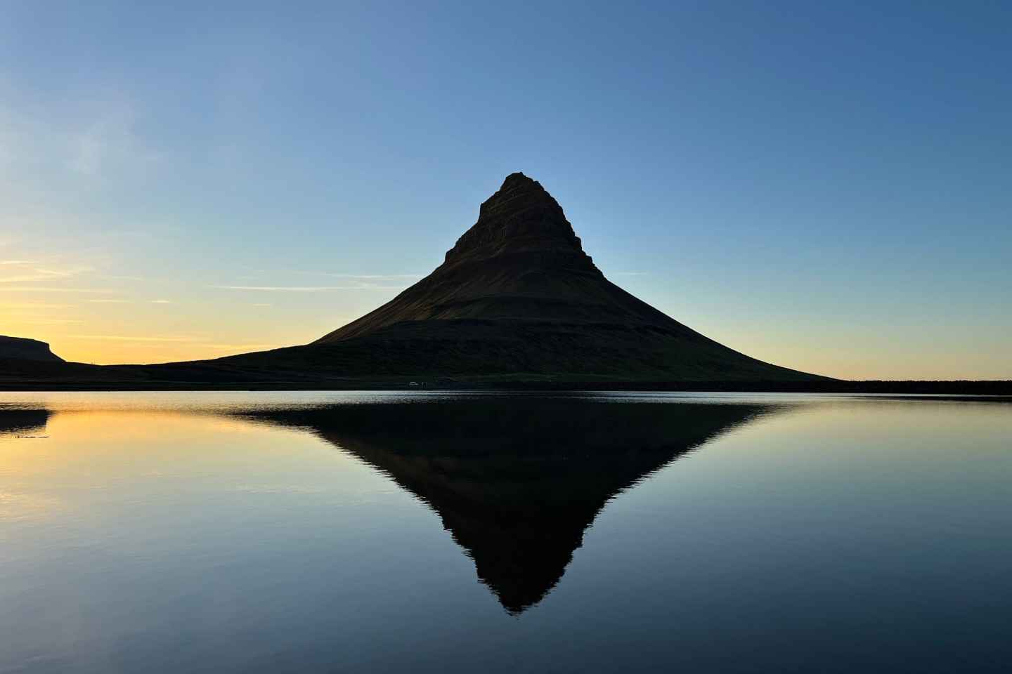 Iceland: Midnight Sun Kayaking Adventure