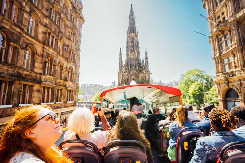 Edimburgo: Hop-On Hop-Off Combo City e Britannia Bus Tour
