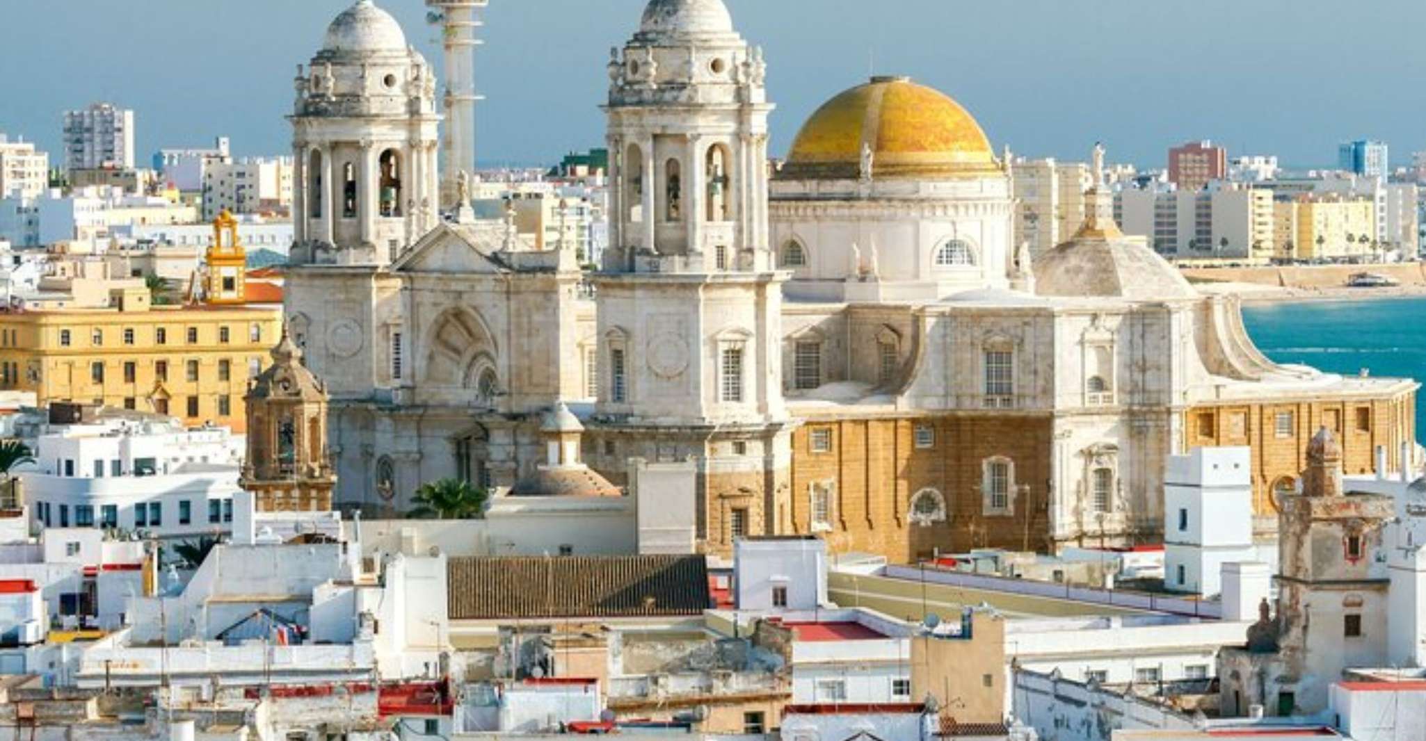 Cadiz: Private custom tour with a local guide photo 4