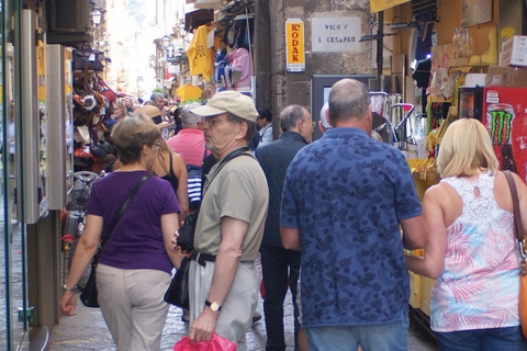 Sorrento: Tour guidato a piedi e degustazione di limoncello