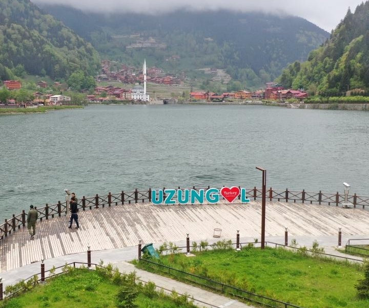 Trabzon: Uzungöl Group Tour & Explore The Nature & Tea