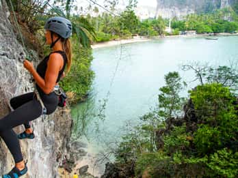 Krabi: Kennismaking met rotsklimmen op Railay Beach, halve dag