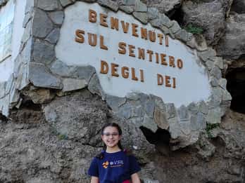 From Sorrento: Path of the Gods Hike with Tasting Stop