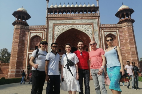 Tijdloze wonderen Ontdek de Gouden Driehoek van India in 4 dagenAll-inclusive tour met 5-sterrenhotels
