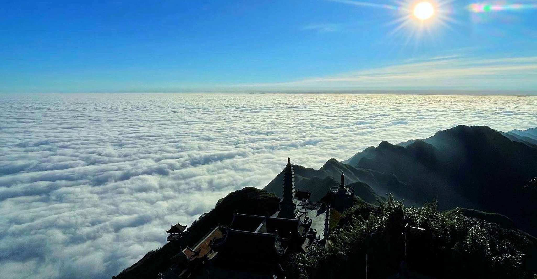 Sa Pa, The Roof of Indochina - Fansipan Hiking Full-Day Trip - Housity