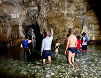 Pula, Blue Cave Kayak Tour con nuoto e snorkeling - Hizvo